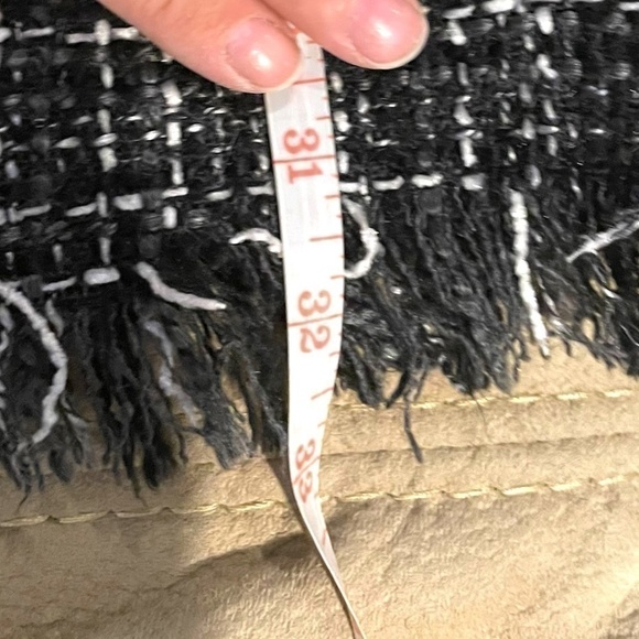 Boucle Dress 🖤 - Picture 9 of 10